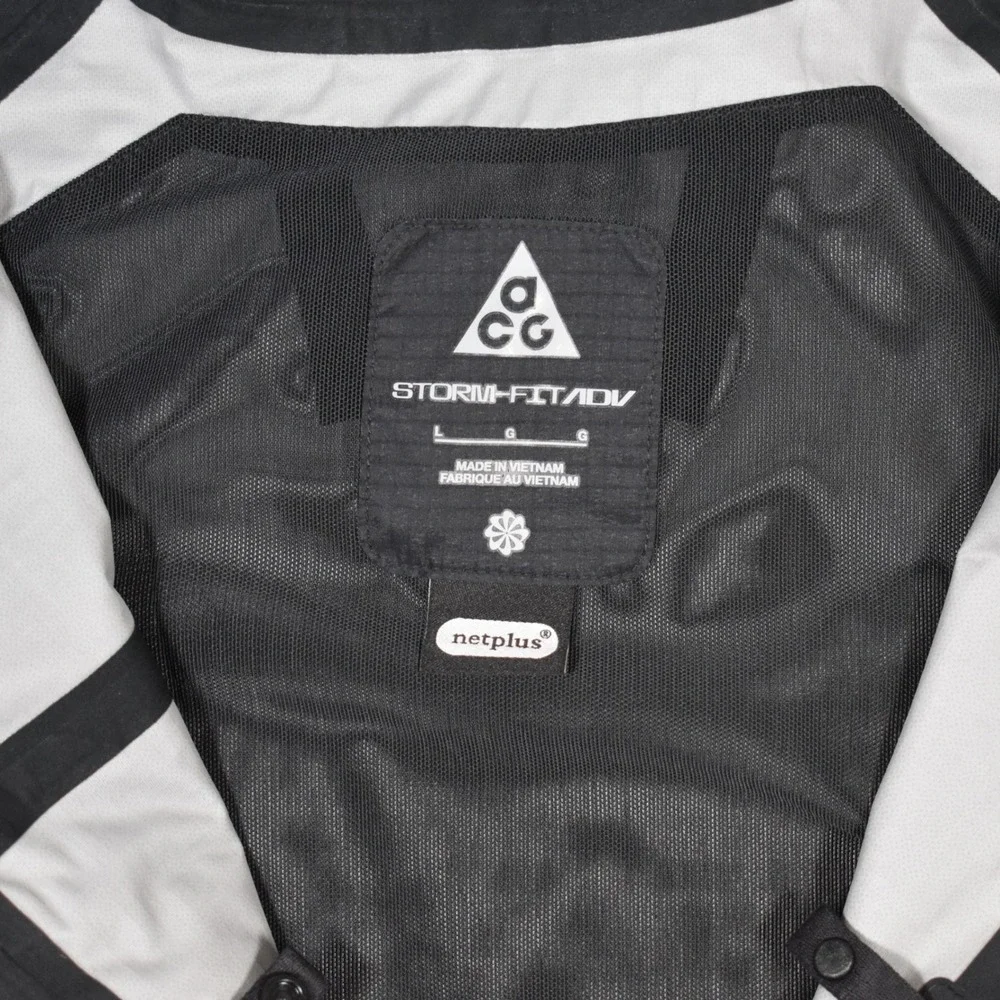 Nike ACG 
